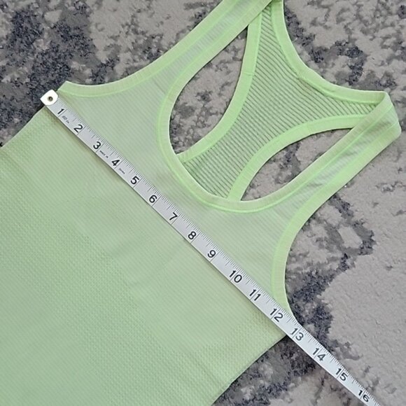 Lululemon swiftly tank top - Picture 10 of 10